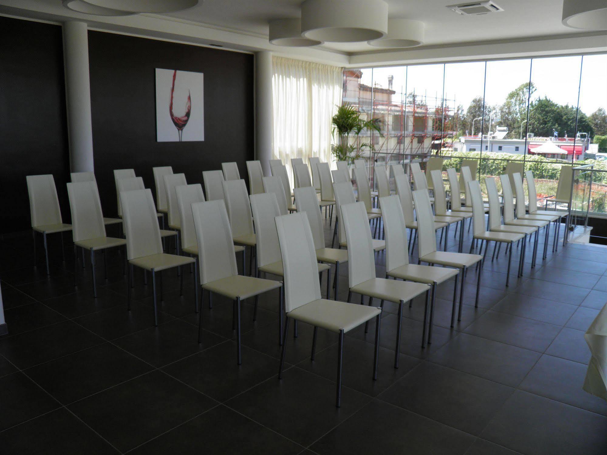 Hotel I Crespi Grosseto Bagian luar foto